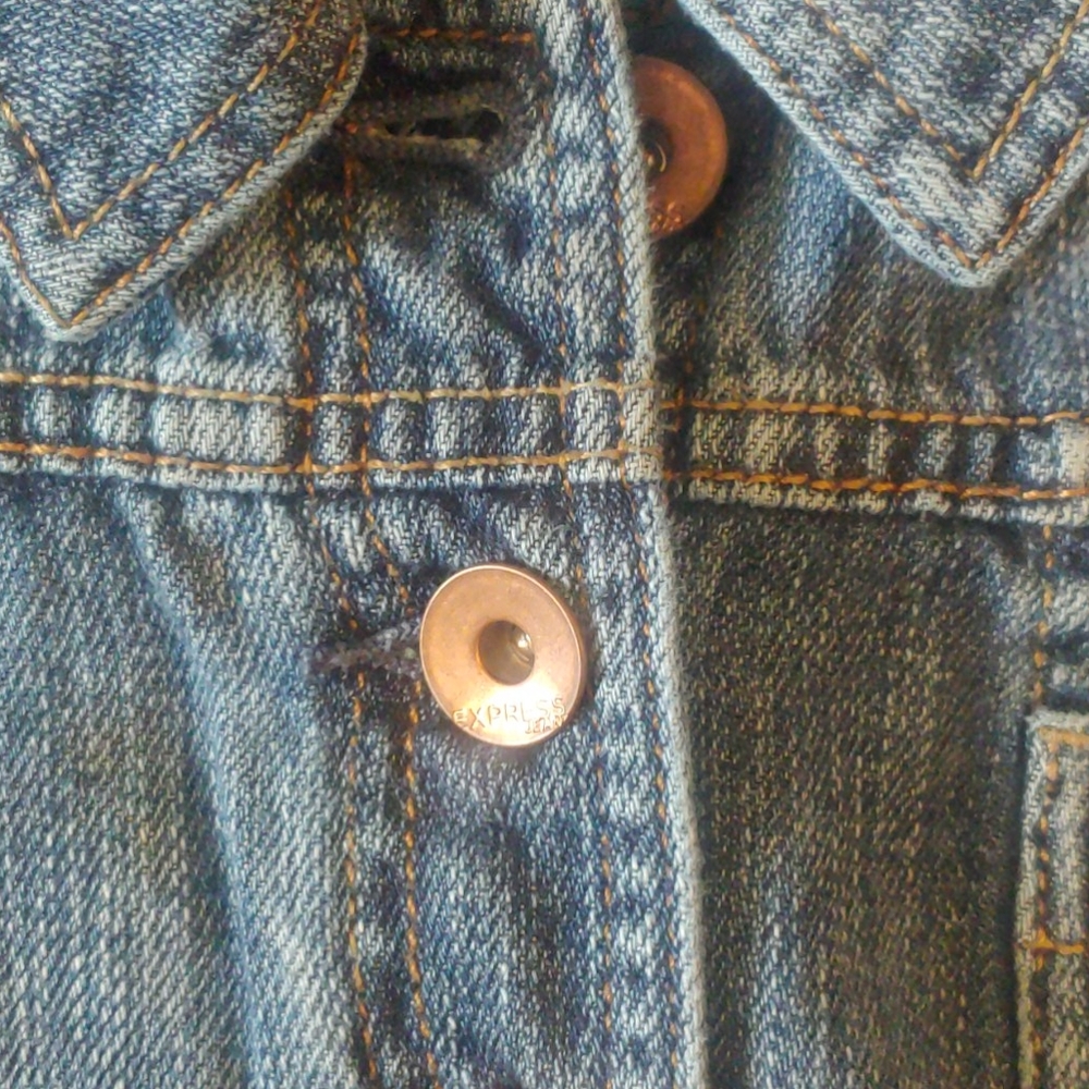 Express ladies denim jacket - Picture 3 of 9